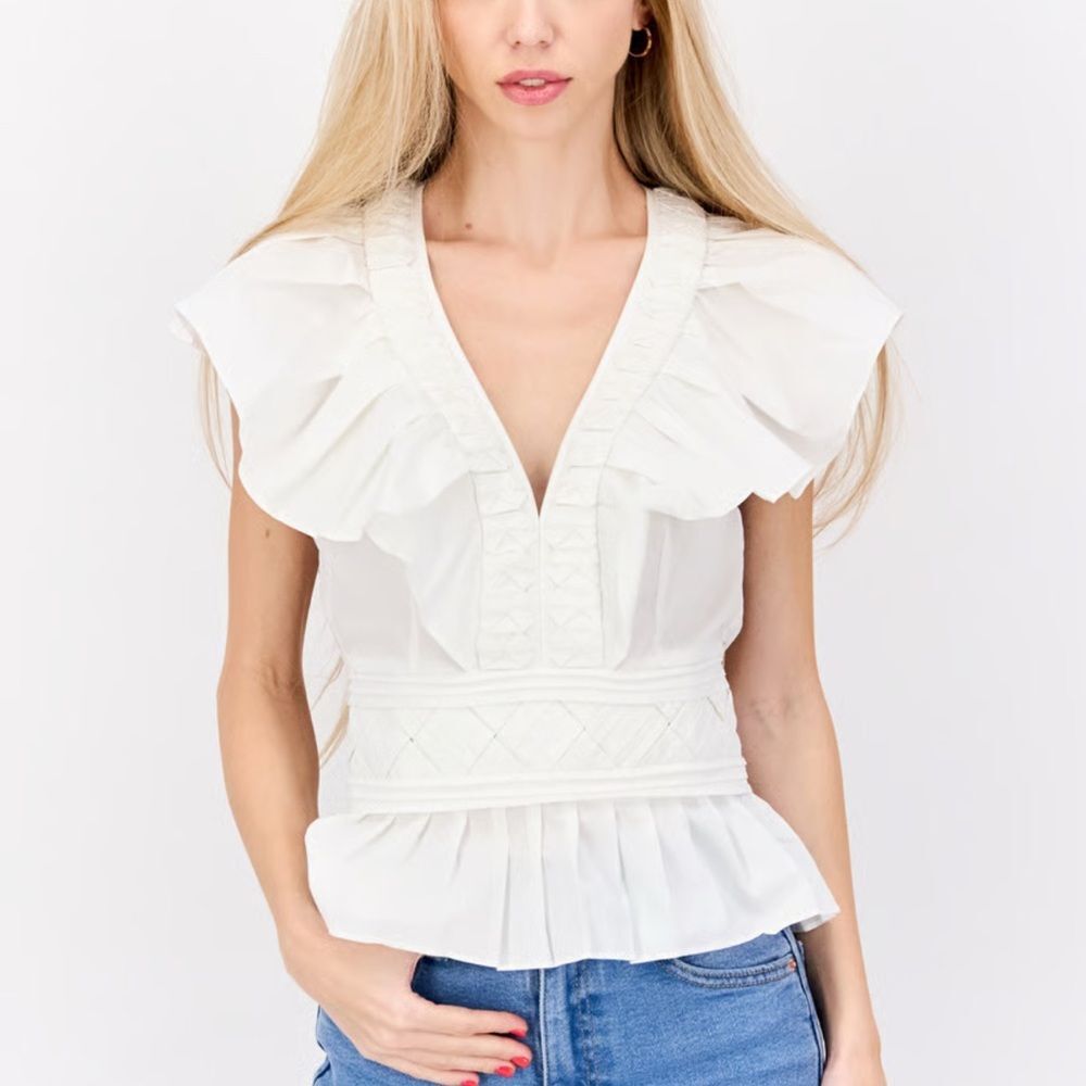Ramy Brook Women V-Neck Ruffle Sleeve Textured Top, White Nwt size xs